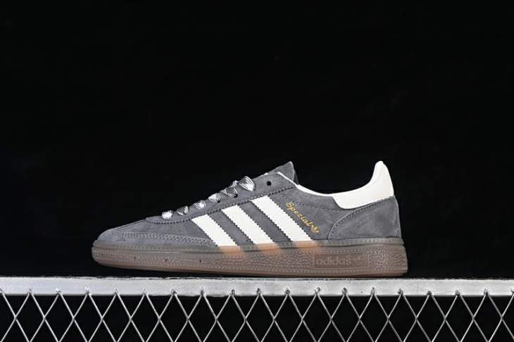 Picture of Adidas Handball Spezial _SKUfw22144491879587186fw